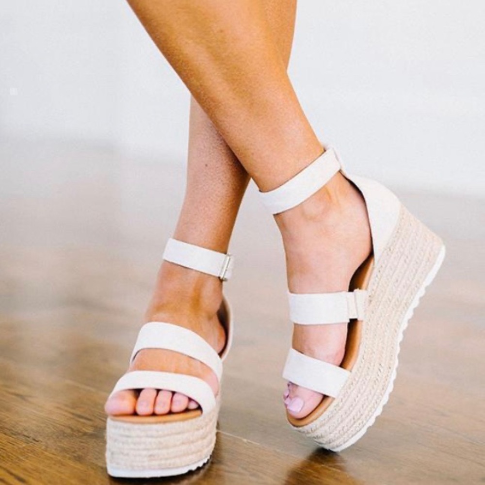 Platform sandals